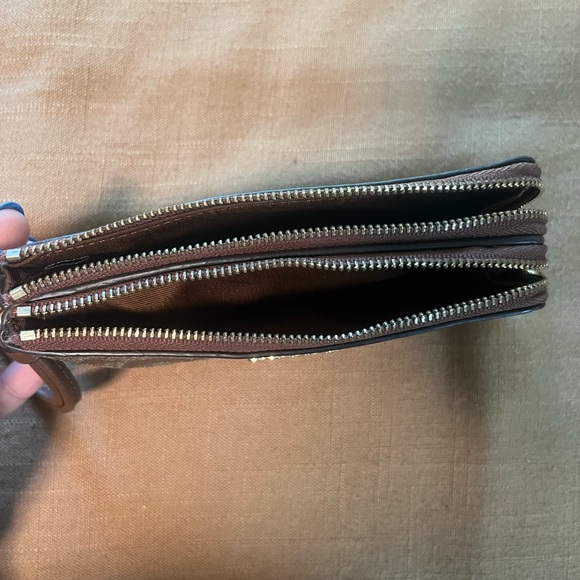 COACH large wristlet DOUBLE ZIP WALLET - Picture 12 of 13